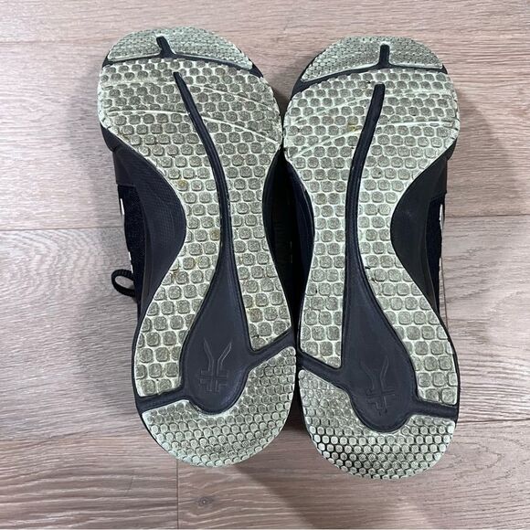 Kuru Quantum Black Wide Toe Box Everyday Sneakers Shoes 11.5 Wide - Picture 8 of 9